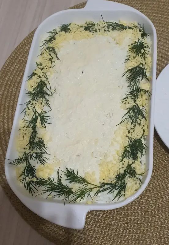 Праздничные салаты на Новый год: легкие рецепты к столу