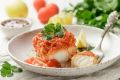 Треска в томатном соусе: быстрый и вкусный ужин за 25 минут