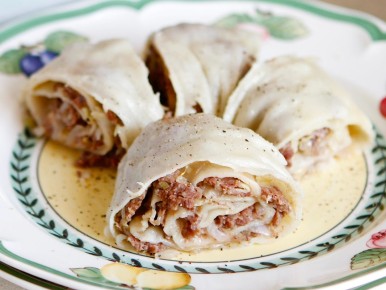 Идеальный рулет: эластичное тесто и сочная начинка