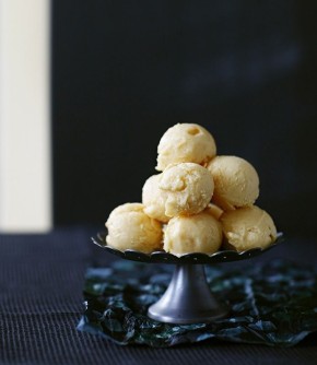 Забытие о мороженом "Абрикосы со сливками"