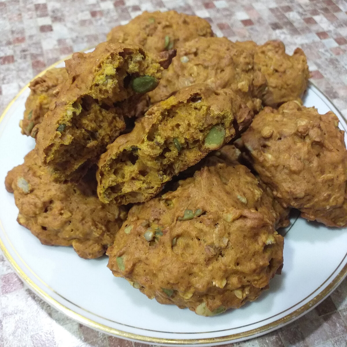 Нежное печенье с тыквой и овсянкой: простой рецепт для приятного чаепития