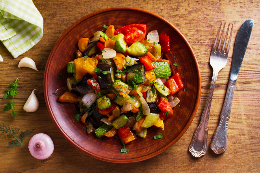 Летние овощи в мультиварке: простой рецептурный хит