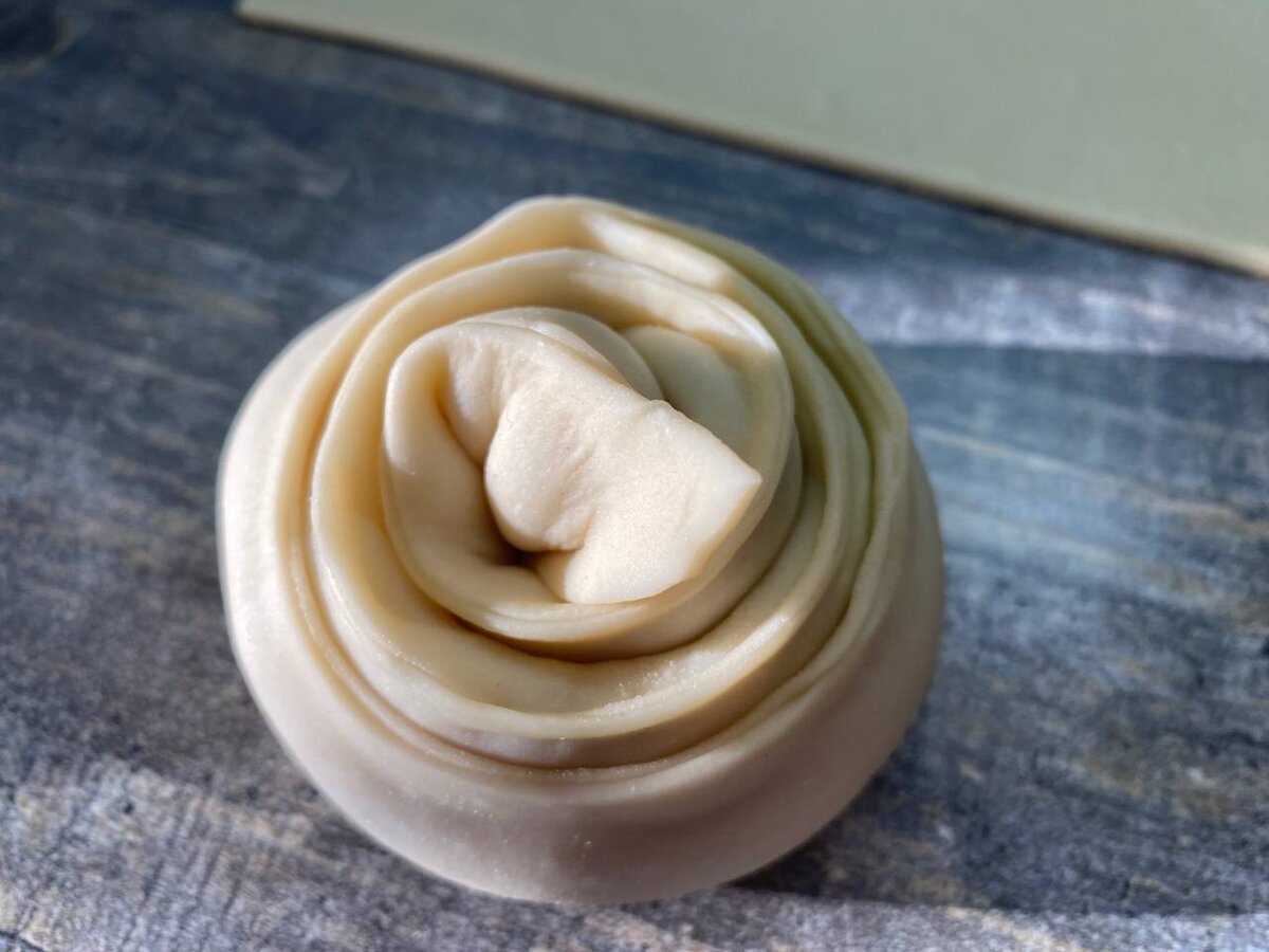 Откройте новый уровень кулинарии с пельменями-розочками