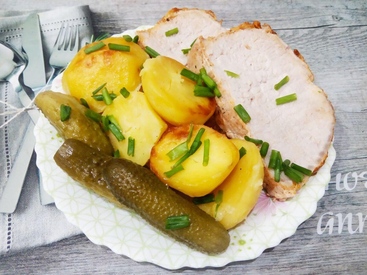 Как запечь картофель в рукаве, чтобы он был хрустящим и нежным