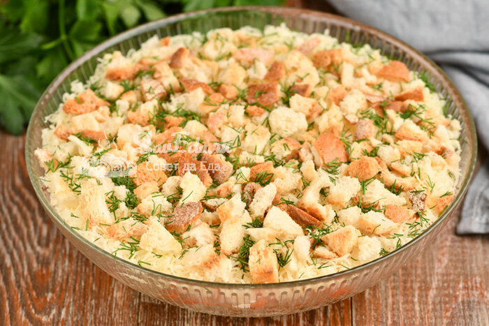 Неповторимые салаты с рыбными консервами для вашего стола