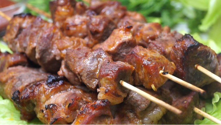 Как сделать идеальный шашлык: секреты и лучшие маринады