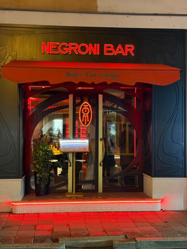 ���������� � ��� ��������� ��������� � ���� Tomi Negroni