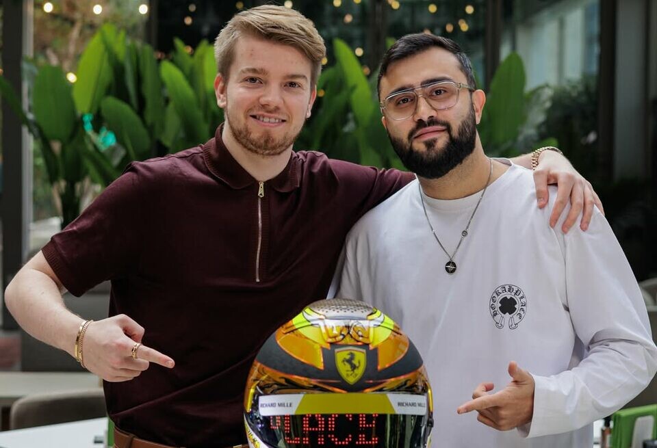 Шлем гонщика стал уникальным кальяном для ценителей Формулы 1