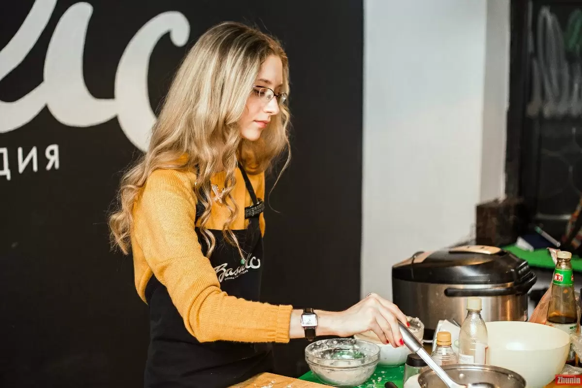 Как бы поварили герои книг: Блинаритейлы от Марии Анисовой