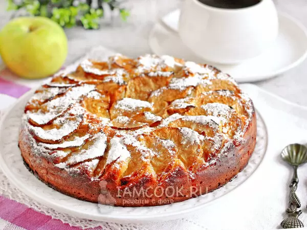 Нежность и вкус: яблочные пироги, которые порадуют каждую семью