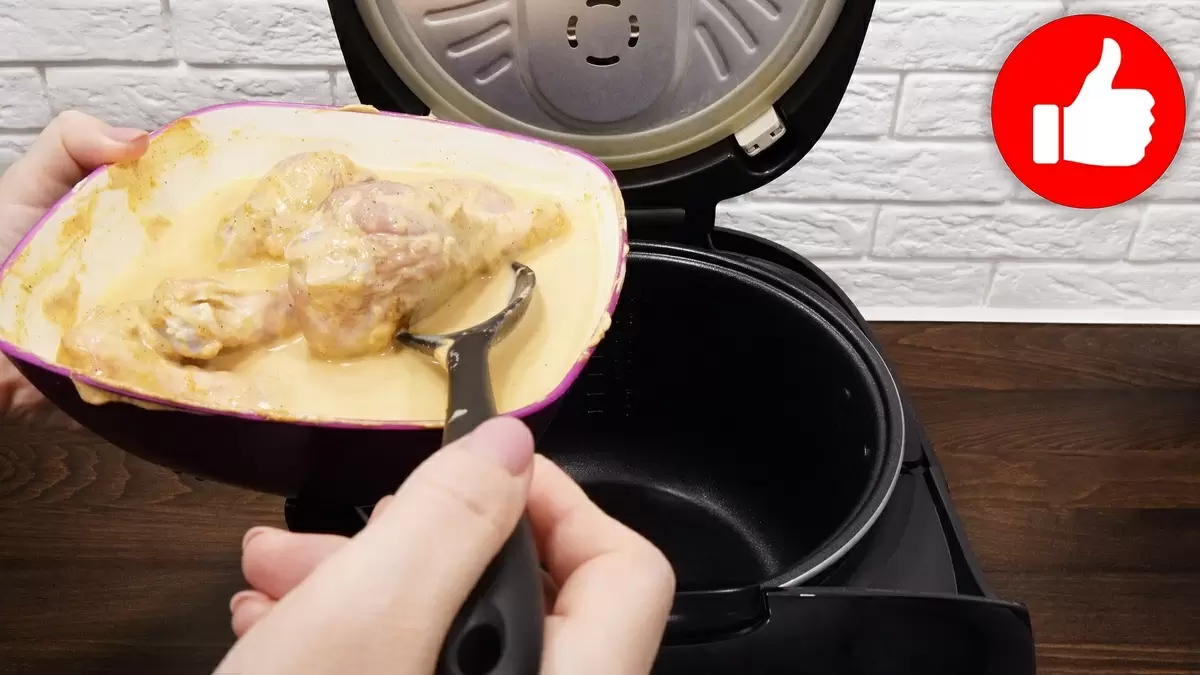 Сочная курица в томатно-сметанном соусе: идеальный рецепт для мультиварки