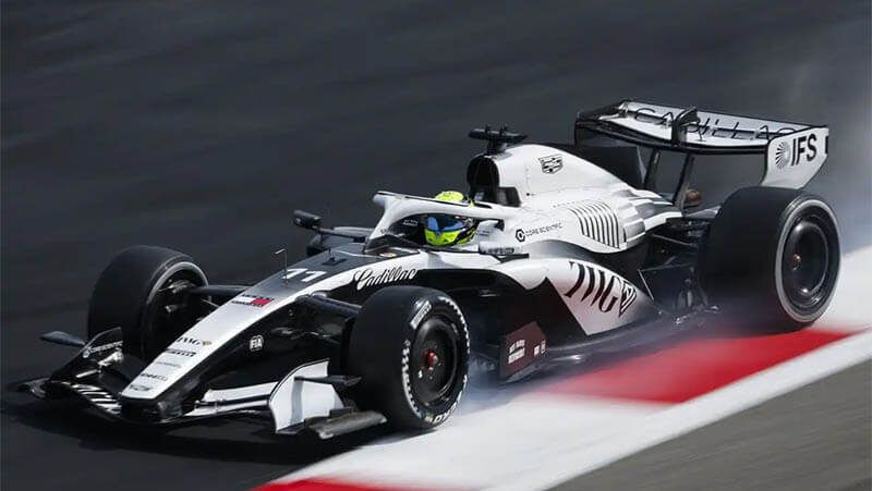 ������ ����� � ������ ������ � Cadillac: ������� � ��������