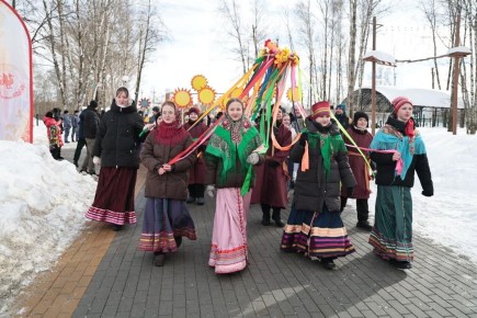 � ������ �������� ��������� � ������� � ����������