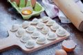 Как сделать тесто для пельменей: семь проверенных вариантов