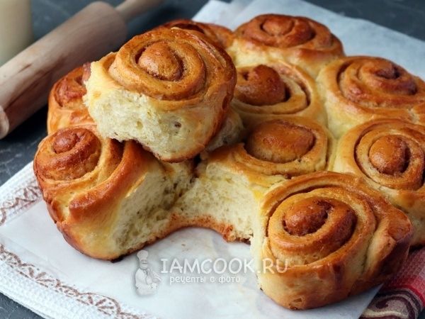 Булочки с корицей: магия уюта и простоты в каждой порции